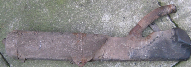 a rusty exhaust pipe from a clr 125 city fly